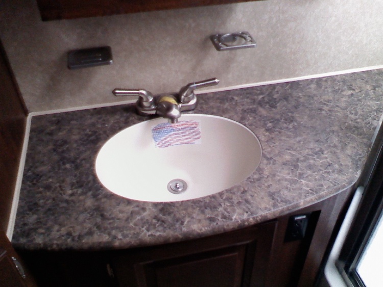 16 X 14 Undermount Lavatory Sink White