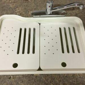 under surface cutting board left slotted