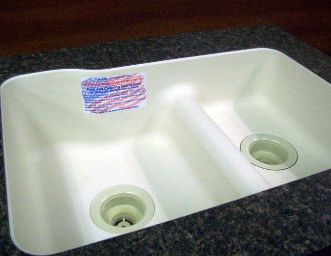 Laminate RV countertop for motorhome kitchen upgrade