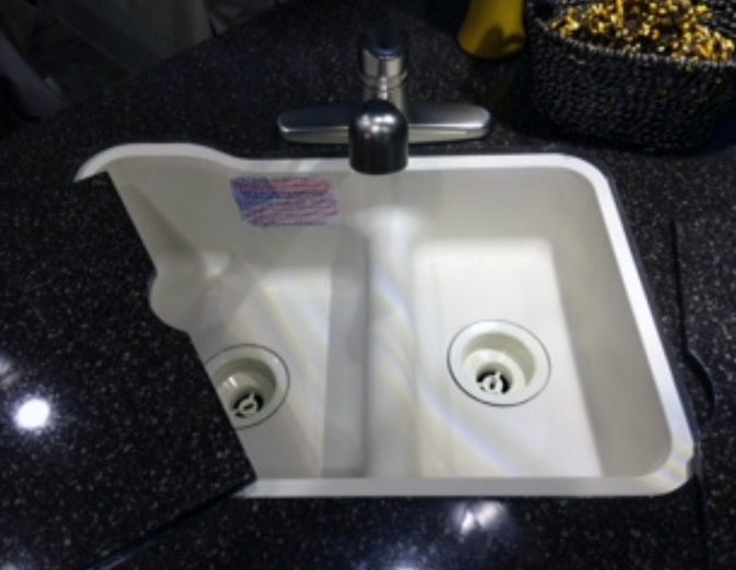 Laminate RV countertop for motorhome kitchen upgrade