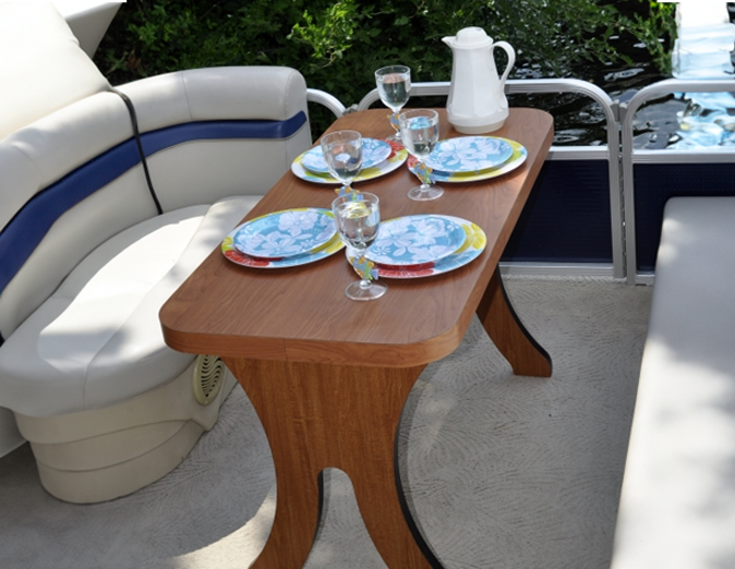 Lightweight solid surface table